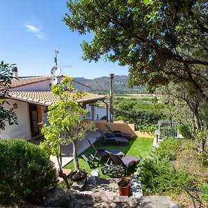 Maison d'hôtes La Casa In Collina - Con Vista Mare, Lu Lioni