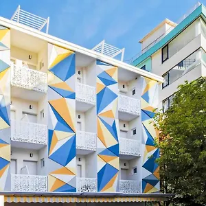 hotel-trevi.riccione-hotels.org/