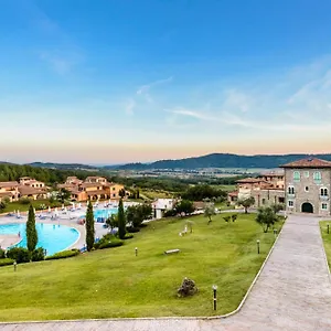 pian-dei-mucini-resort-hotel-vittoria.it-tuscanyhotel.com/